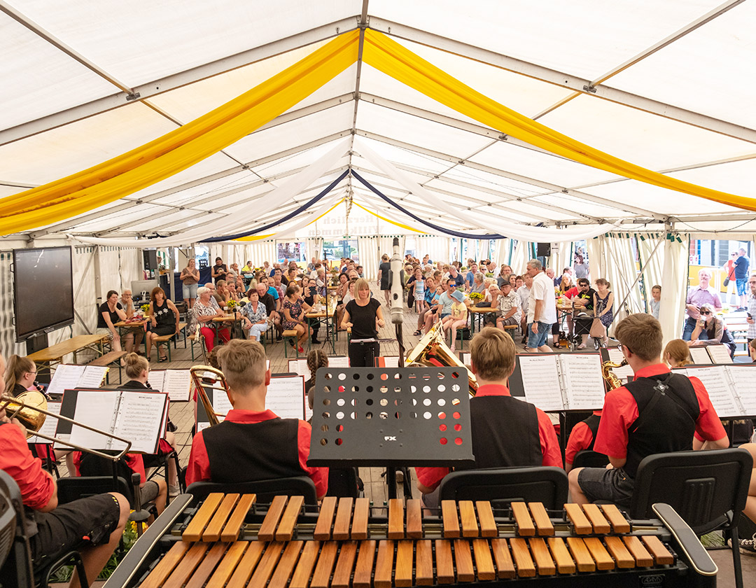 600-Jahre-Mülsen-St-Micheln-Festzelt